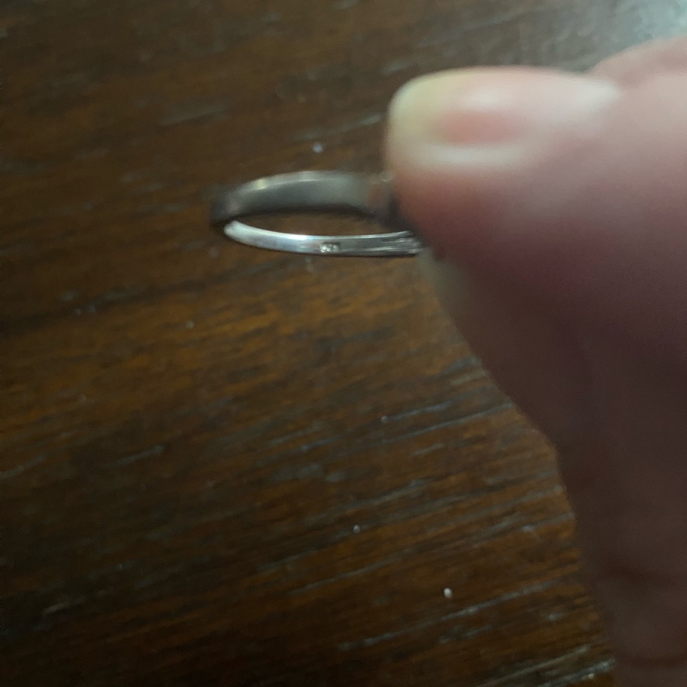 Delicate silver ring - Picture 3 of 5